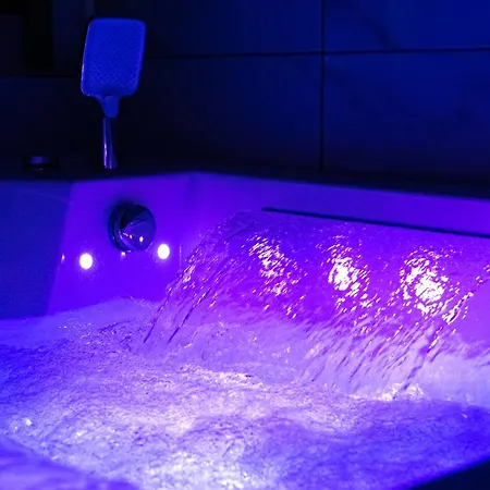 El Balneo - Wifi - - A Pied - Netflix - Parking Apartmán *